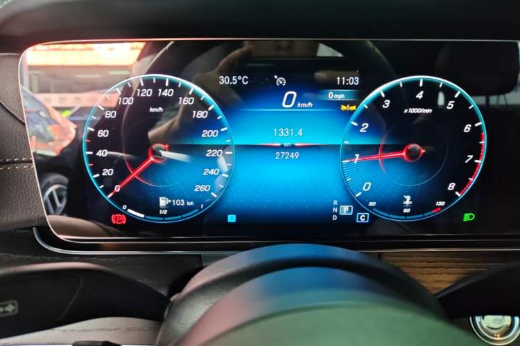 Used Mercedes-Benz E-Class 2023 Restyled E 300 L Sport Luxury Edition Instrument Cluster