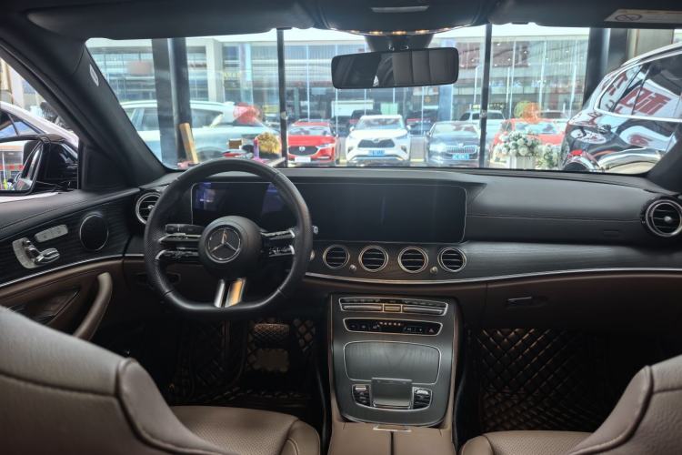 Used Mercedes-Benz E-Class 2023 E 300 L Sporty and Stylish Model Interior 1