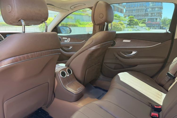 Used Mercedes-Benz E-Class 2023 E 300 L Stylish Model Interior 1