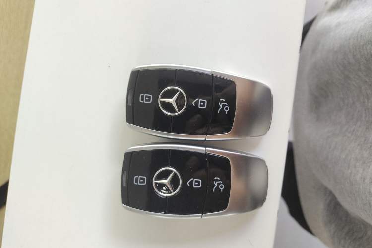 Used Mercedes-Benz E-Class 2023 E 300 L Stylish Model Interior 1