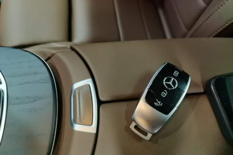 Used Mercedes-Benz E-Class 2023 Restyled E 260 L Sport Edition Interior 1