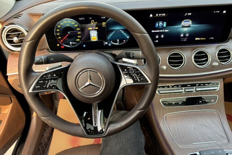 Used Mercedes-Benz E-Class 2023 E 300 L Luxury Model Interior 1