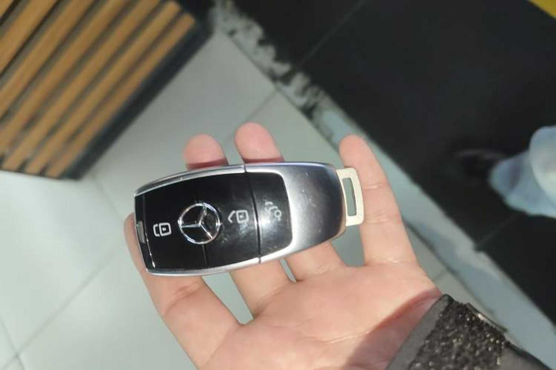 Used Mercedes-Benz E-Class 2023 E 300 L Stylish Model Interior 1