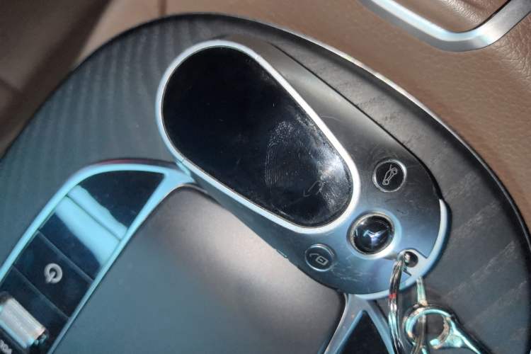 Used Mercedes-Benz E-Class 2023 Restyled E 300 L Sporty and Stylish Edition Interior 1