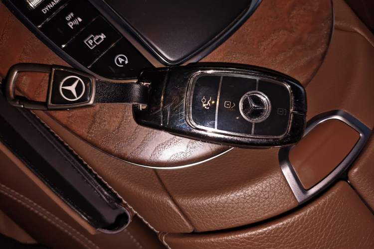 Used Mercedes-Benz E-Class 2023 E 300 L Stylish Model Interior 1