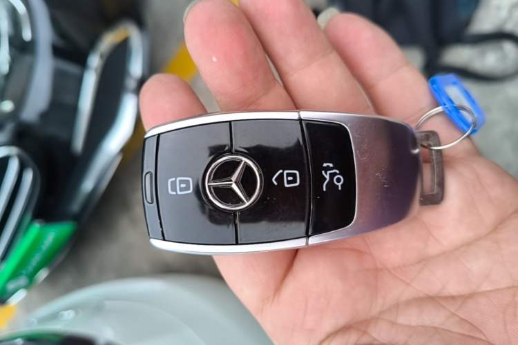 Used Mercedes-Benz E-Class 2023 E 300 L Luxury Model Interior 1