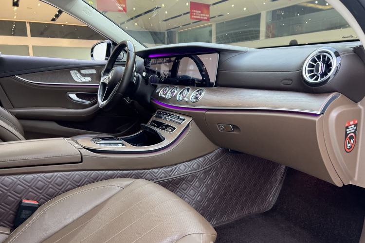 Used Mercedes-Benz E-Class 2023 E 300 L Luxury Model Interior 1