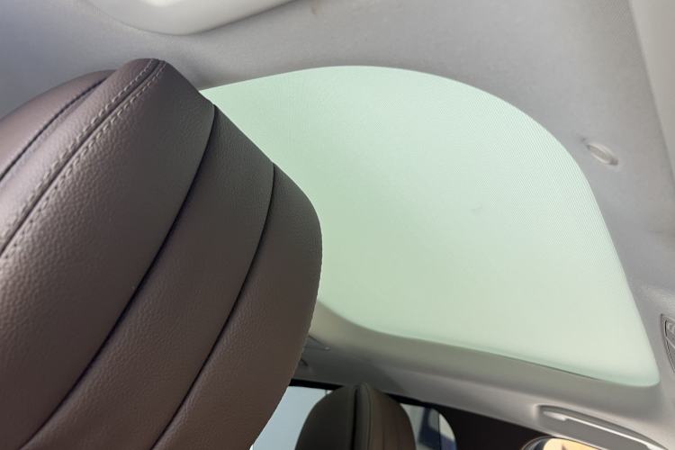 Used Mercedes-Benz E-Class 2023 Updated E 300 L Luxury Edition Interior 11