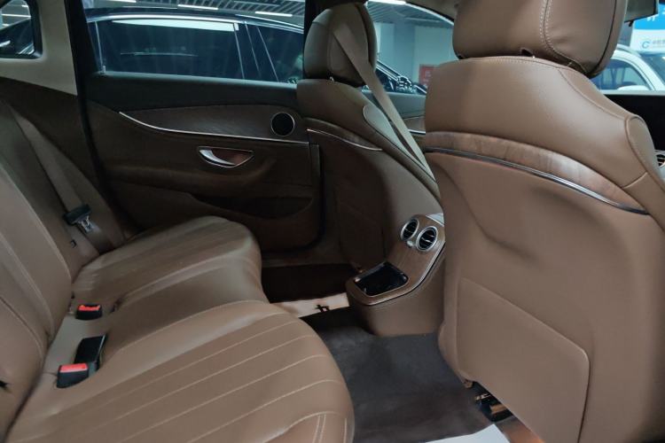 Used Mercedes-Benz E-Class 2023 E 260 L 4MATIC Interior 2