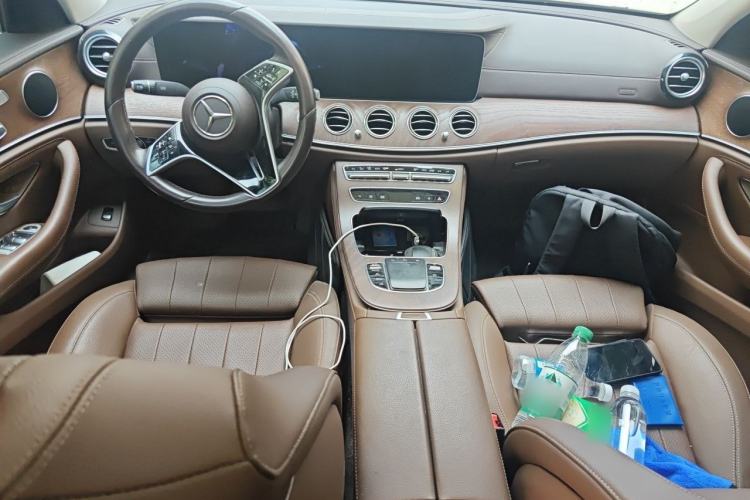 Used Mercedes-Benz E-Class 2023 E 260 L Interior 2