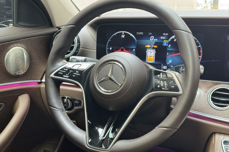 Used Mercedes-Benz E-Class 2023 E 300 L Luxury Model Interior 2