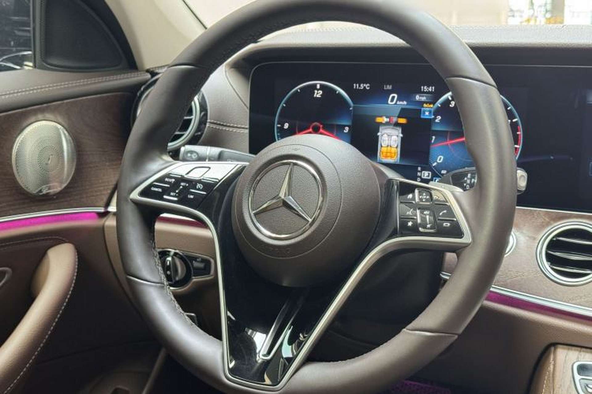 Used Mercedes-Benz E-Class 2023 E 300 L Luxury Model Interior 2