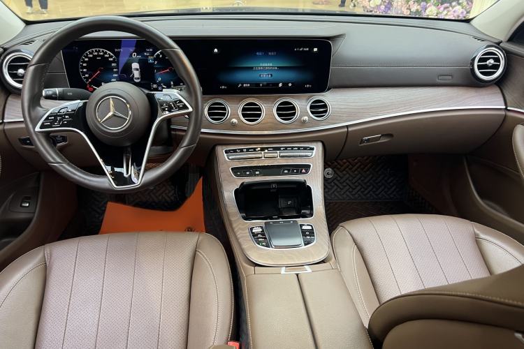 Used Mercedes-Benz E-Class 2023 Updated E 300 L Luxury Edition Interior 2