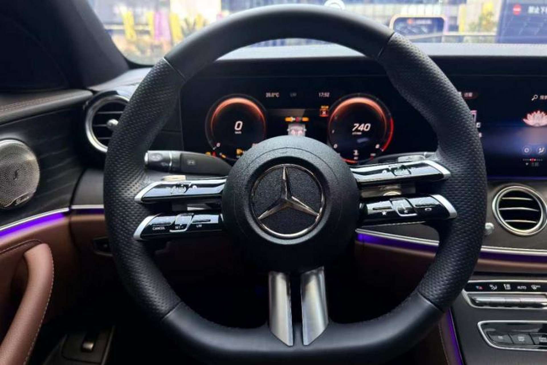 Used Mercedes-Benz E-Class 2023 Restyled E 300 L Sporty and Stylish Edition Interior 2