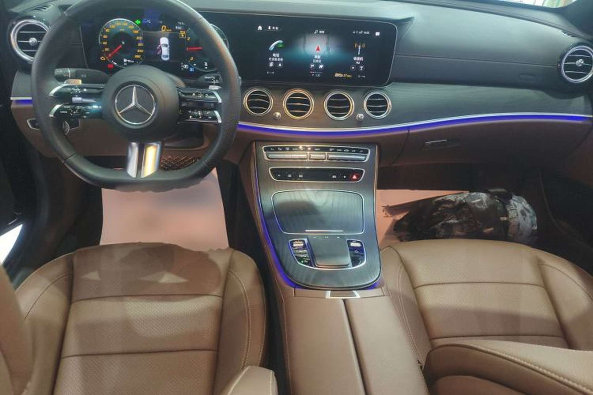 Used Mercedes-Benz E-Class 2023 Restyled E 300 L Sporty and Stylish Edition Interior 2
