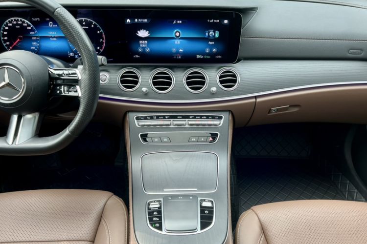 Used Mercedes-Benz E-Class 2023 Restyled E 300 L Sporty and Stylish Edition Interior 2