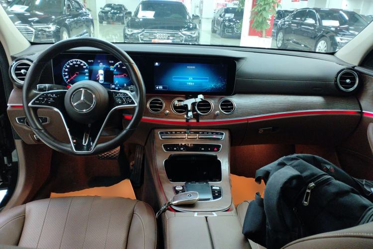 Used Mercedes-Benz E-Class 2023 E 300 L Luxury Model Interior 2
