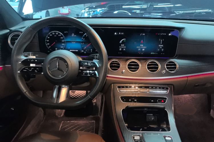 Used Mercedes-Benz E-Class 2023 Restyled E 300 L Sporty and Stylish Edition Interior 2