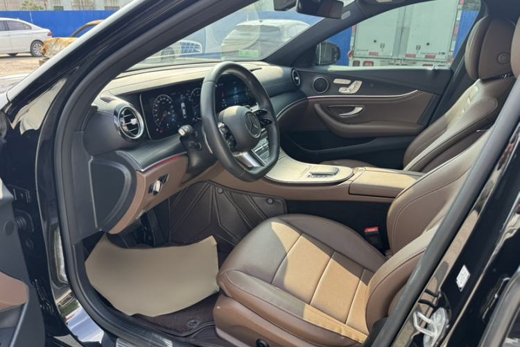 Used Mercedes-Benz E-Class 2023 E 300 L Sporty and Stylish Model Interior 2