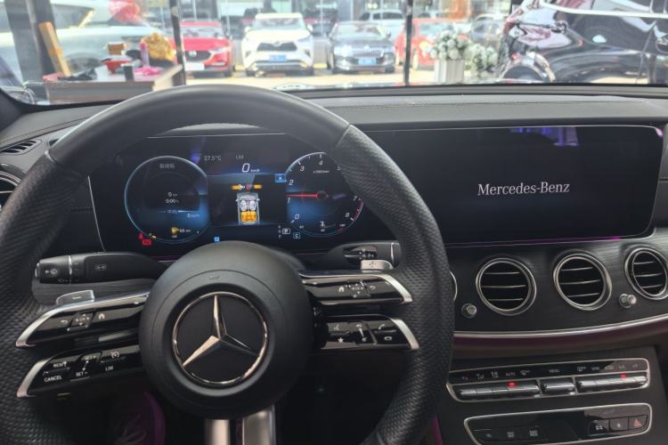 Used Mercedes-Benz E-Class 2023 E 300 L Sporty and Stylish Model Interior 3