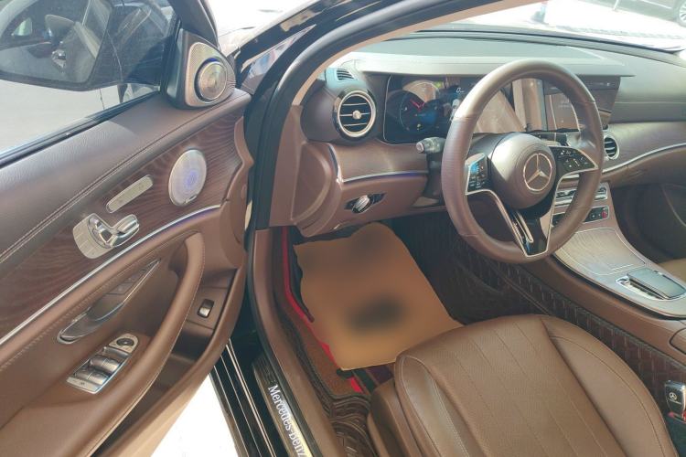 Used Mercedes-Benz E-Class 2023 E 300 L Stylish Model Interior 3