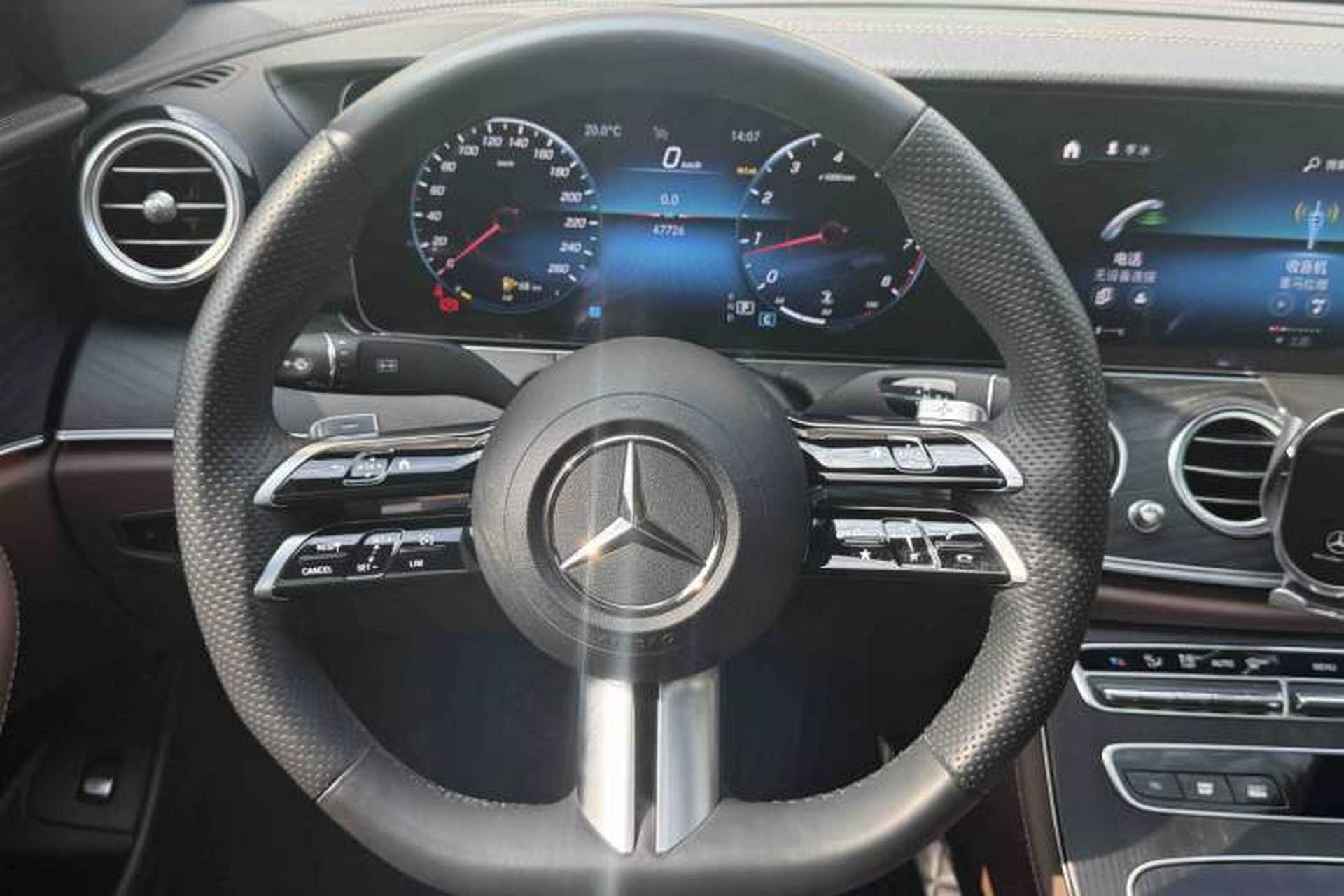 Used Mercedes-Benz E-Class 2023 E 300 L Sport Luxury Edition Interior 3