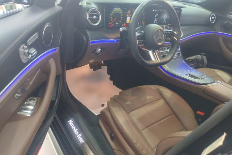 Used Mercedes-Benz E-Class 2023 Restyled E 300 L Sporty and Stylish Edition Interior 3