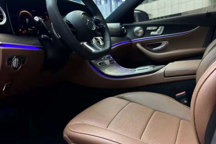 Used Mercedes-Benz E-Class 2023 Restyled E 300 L Sporty and Stylish Edition Interior 4
