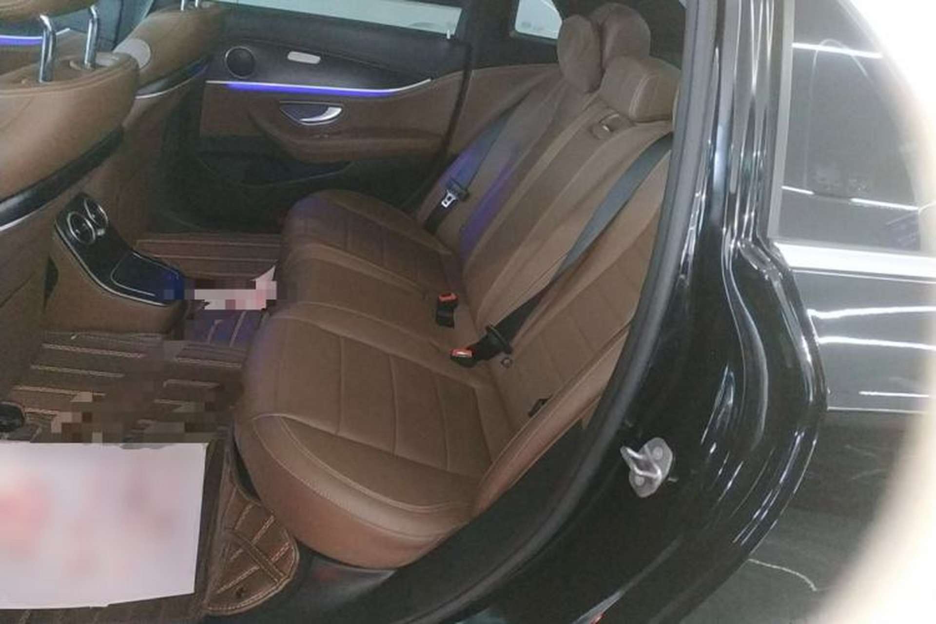 Used Mercedes-Benz E-Class 2023 Restyled E 300 L Sporty and Stylish Edition Interior 4