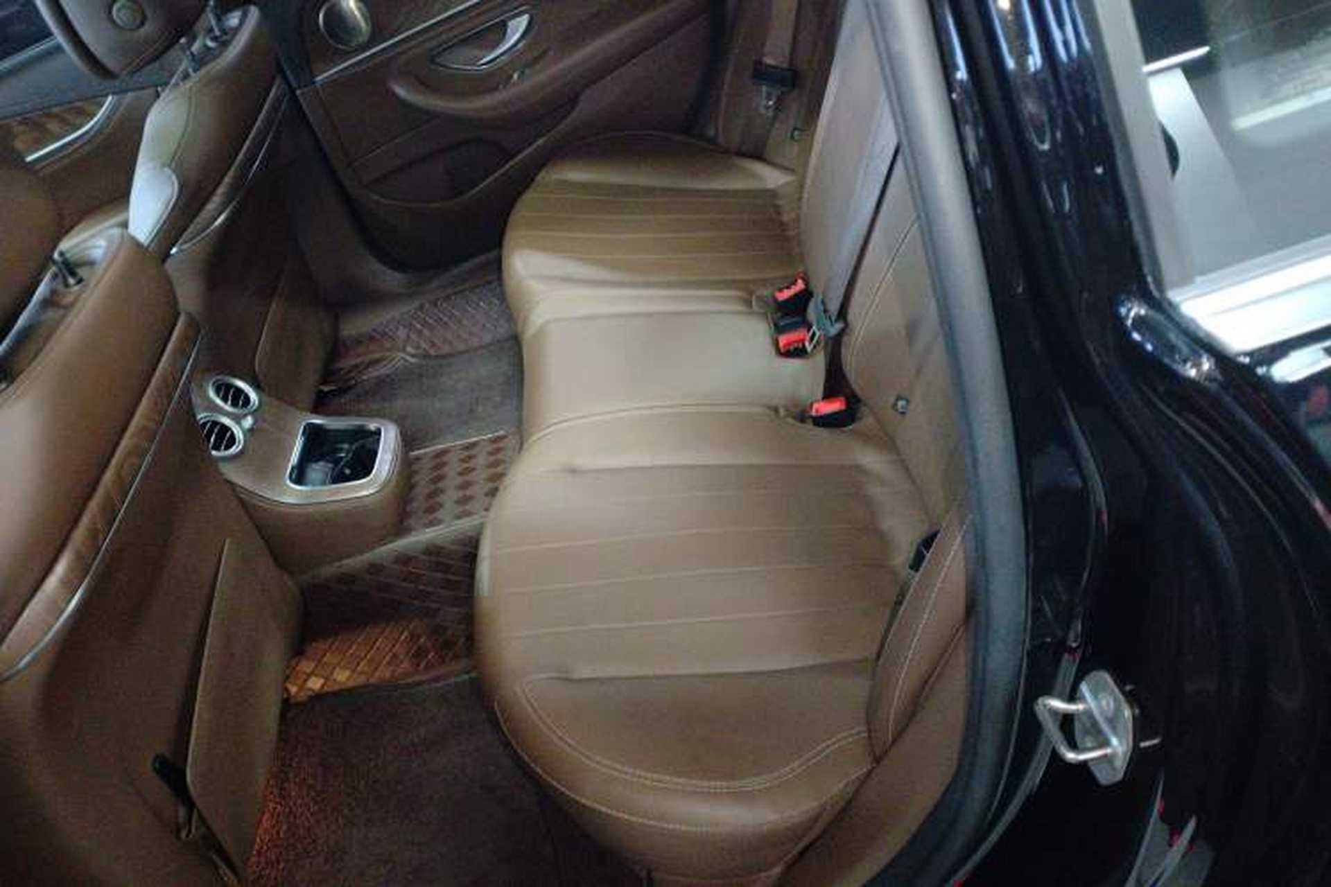 Used Mercedes-Benz E-Class 2023 Facelift E 260 L Interior 4