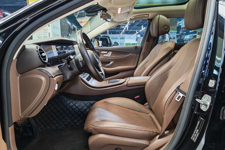 Used Mercedes-Benz E-Class 2023 E 300 L Stylish Model Interior 4