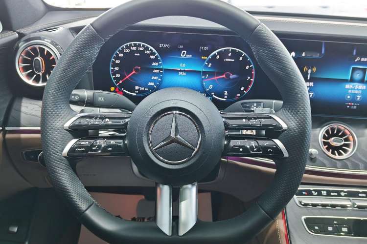 Used Mercedes-Benz E-Class 2023 E 300 Stylish Sports Edition Interior 5