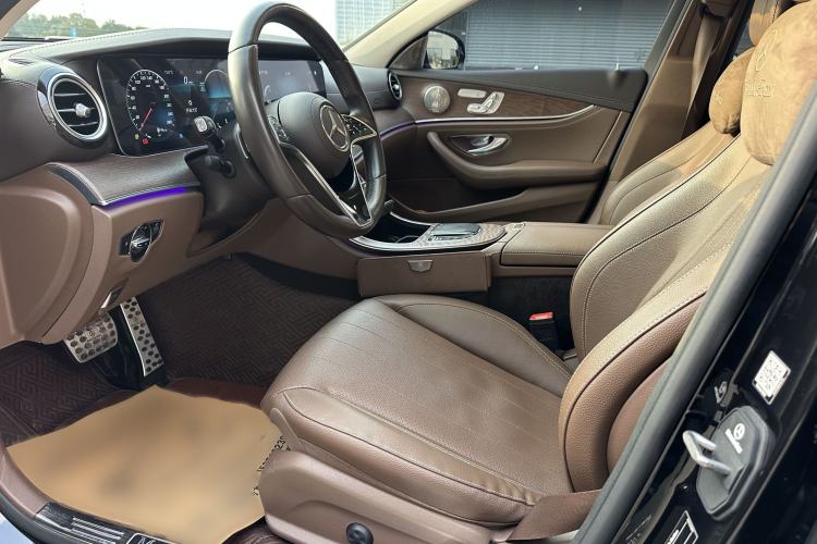 Used Mercedes-Benz E-Class 2023 E 300 L Stylish Model Interior 5