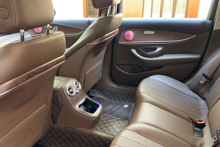 Used Mercedes-Benz E-Class 2023 E 300 L Stylish Model Interior 6