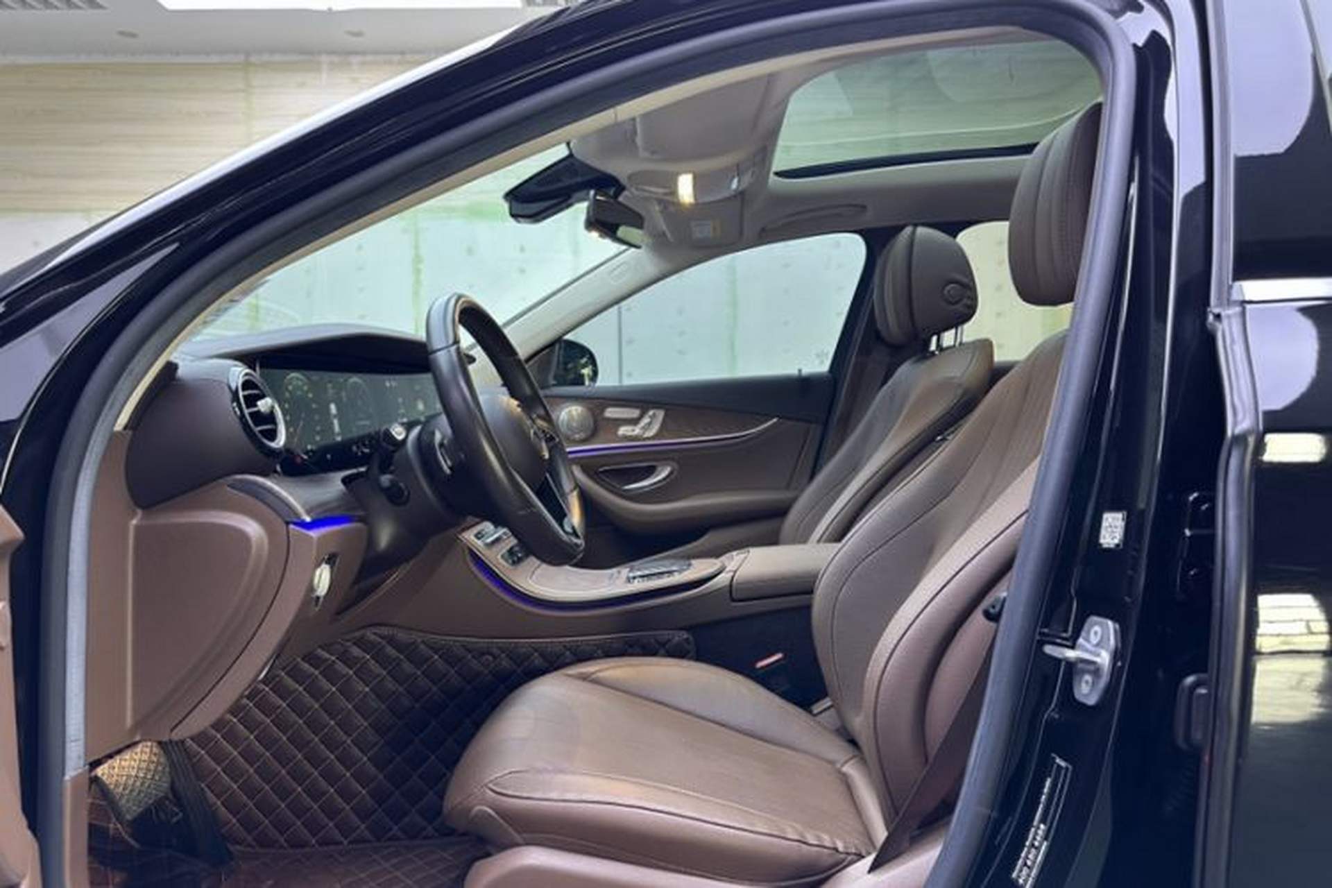 Used Mercedes-Benz E-Class 2023 E 300 L Stylish Model Interior 6