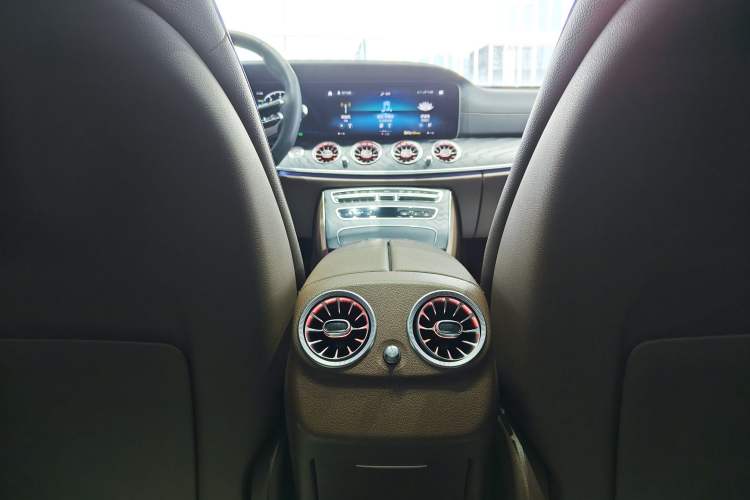 Used Mercedes-Benz E-Class 2023 E 300 Stylish Sports Edition Interior 6