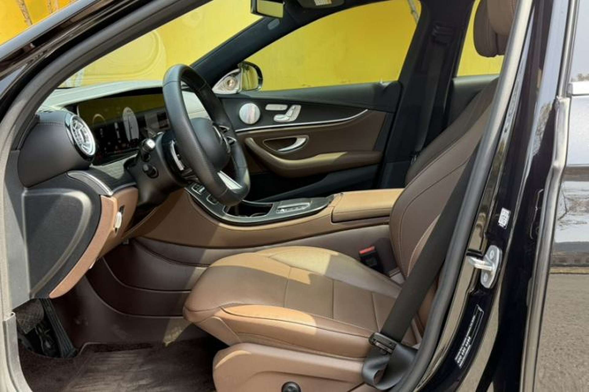 Used Mercedes-Benz E-Class 2023 E 300 L Sporty and Stylish Model Interior 7