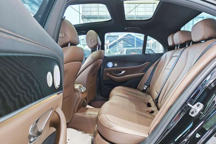 Used Mercedes-Benz E-Class 2023 E 300 Stylish Sports Edition Interior 9