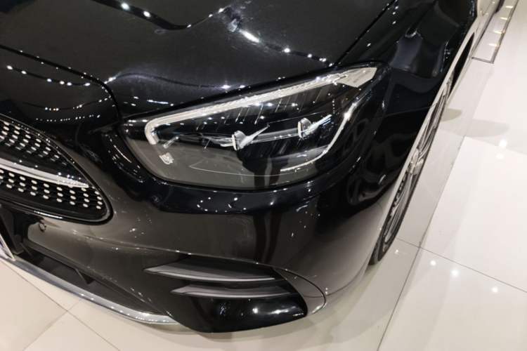 Used Mercedes-Benz E-Class 2023 Restyled E 300 L Sporty and Stylish Edition Left Front Headlight