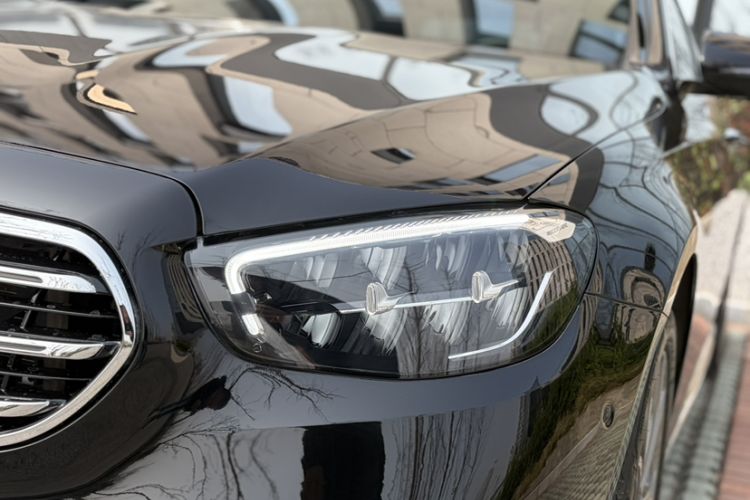 Used Mercedes-Benz E-Class 2023 E 300 L Sporty and Stylish Model Left Front Headlight