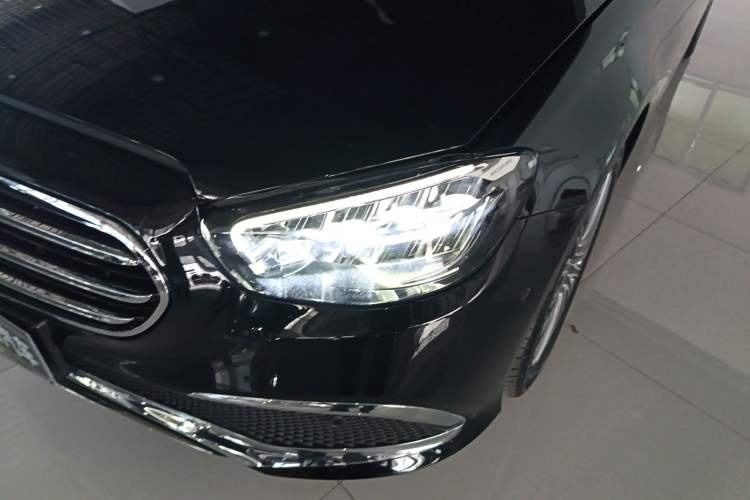 Used Mercedes-Benz E-Class 2023 Updated E 300 L Fashion Edition Left Front Headlight