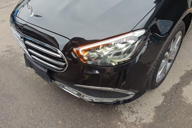 Used Mercedes-Benz E-Class 2023 Restyled E 300 L Sport Luxury Edition Left Front Headlight