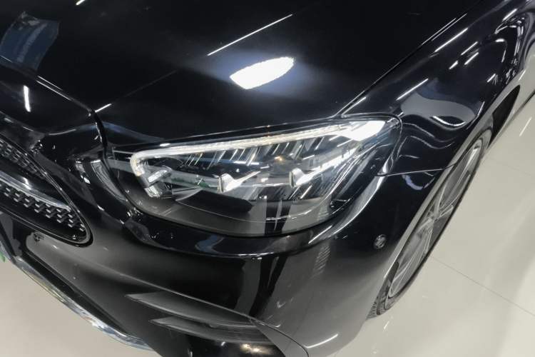 Used Mercedes-Benz E-Class 2023 E 300 L Sport Luxury Edition Left Front Headlight