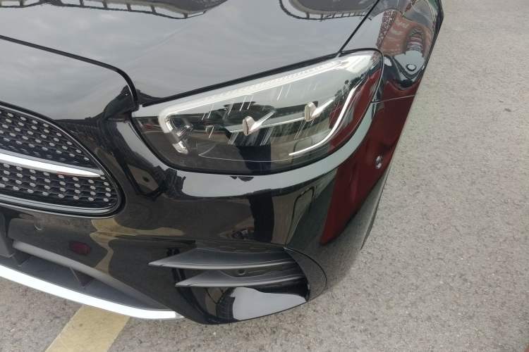 Used Mercedes-Benz E-Class 2023 E 300 L Sporty and Stylish Model Left Front Headlight