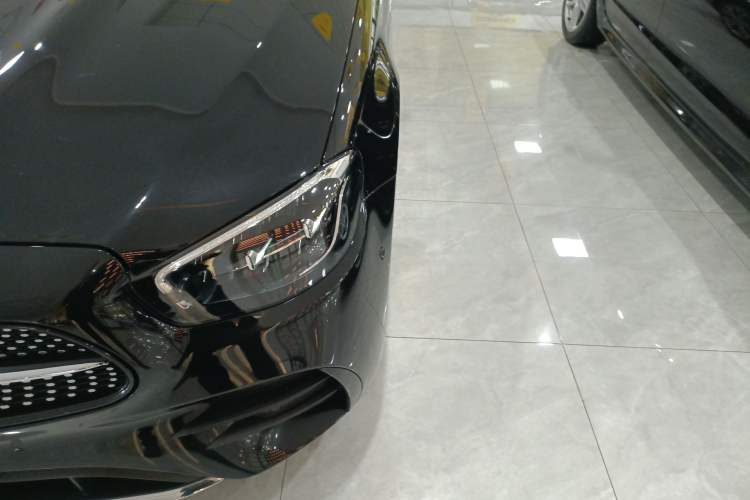 Used Mercedes-Benz E-Class 2023 Restyled E 300 L Sporty and Stylish Edition Left Front Headlight