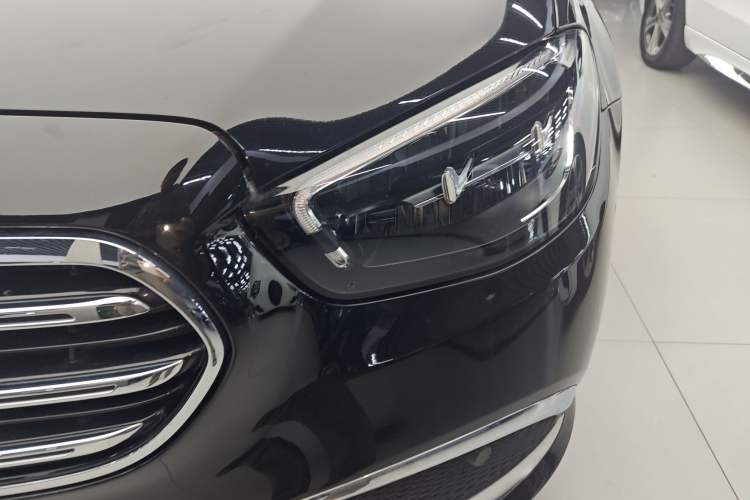 Used Mercedes-Benz E-Class 2023 Updated E 300 L Fashion Edition Left Front Headlight