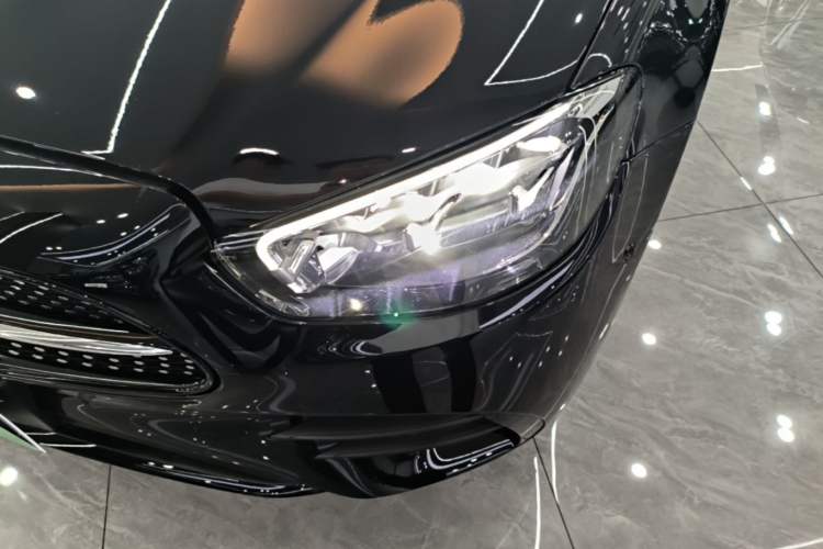 Used Mercedes-Benz E-Class 2023 E 300 Stylish Sports Edition Left Front Headlight