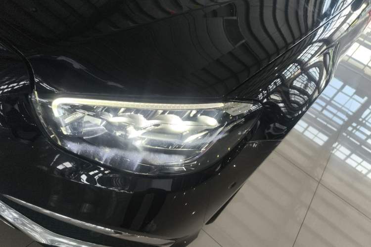 Used Mercedes-Benz E-Class 2023 E 260 L Left Front Headlight
