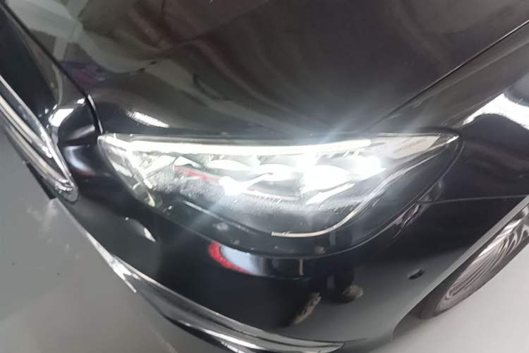 Used Mercedes-Benz E-Class 2023 Updated E 300 L Fashion Edition Left Front Headlight