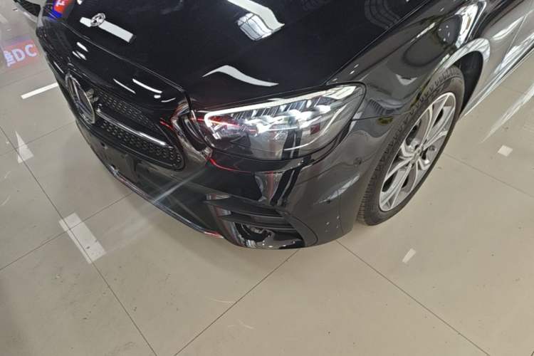 Used Mercedes-Benz E-Class 2023 Restyled E 300 L Sporty and Stylish Edition Left Front Headlight